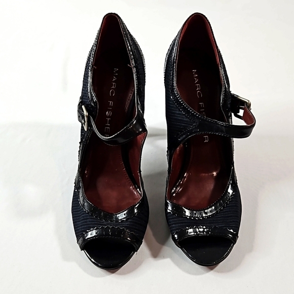 Marc Fisher Black Leather Peep-Toe Pumps Size 8 - Picture 2 of 9